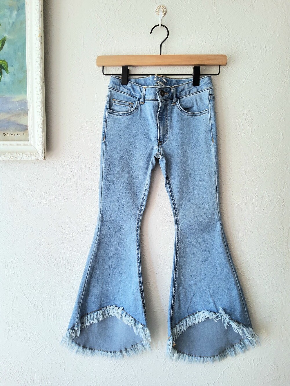 ART CLASS - Denim High-Rise Frayed Raw Edge Crop Flare Jeans Sz.7